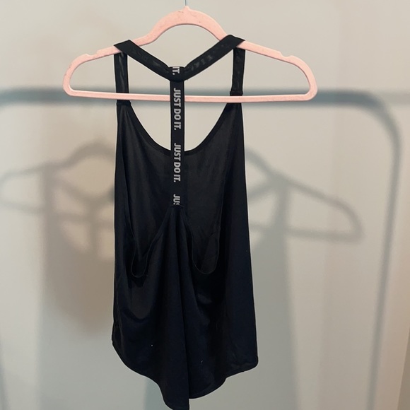 Nike Tank - Picture 2 of 2
